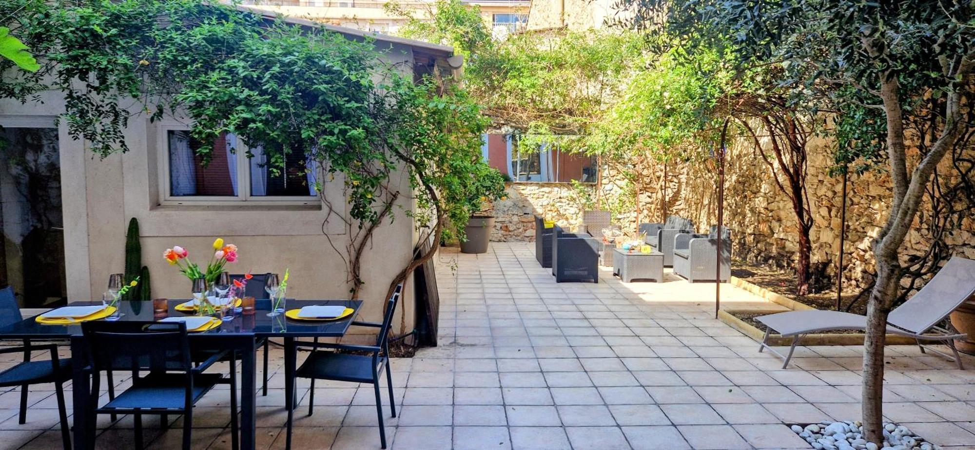Esprit Loft, D'exception, 3 Chambres, Jardin Au Centre Ville, Climatisation