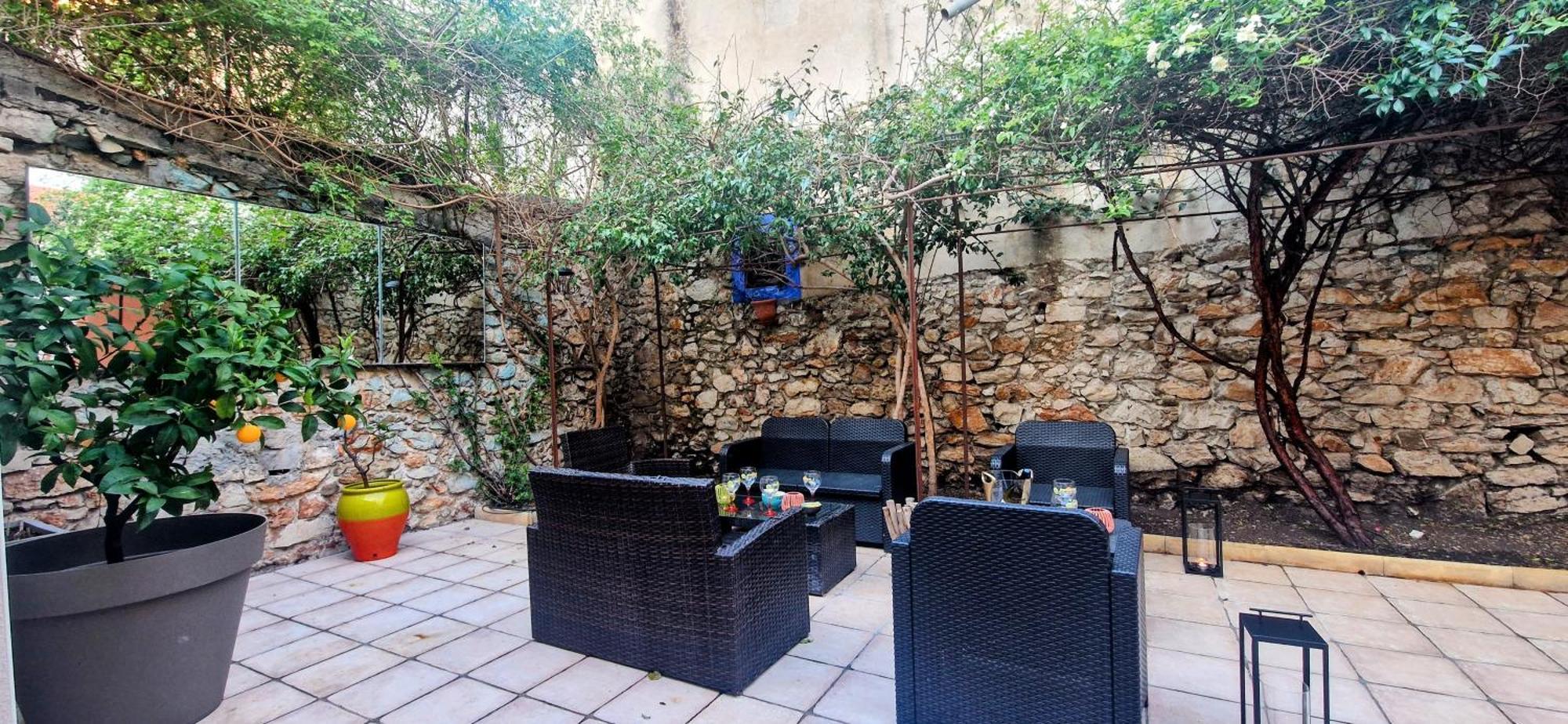 Esprit Loft, D'exception, 3 Chambres, Jardin Au Centre Ville, Climatisation Appartement Sète